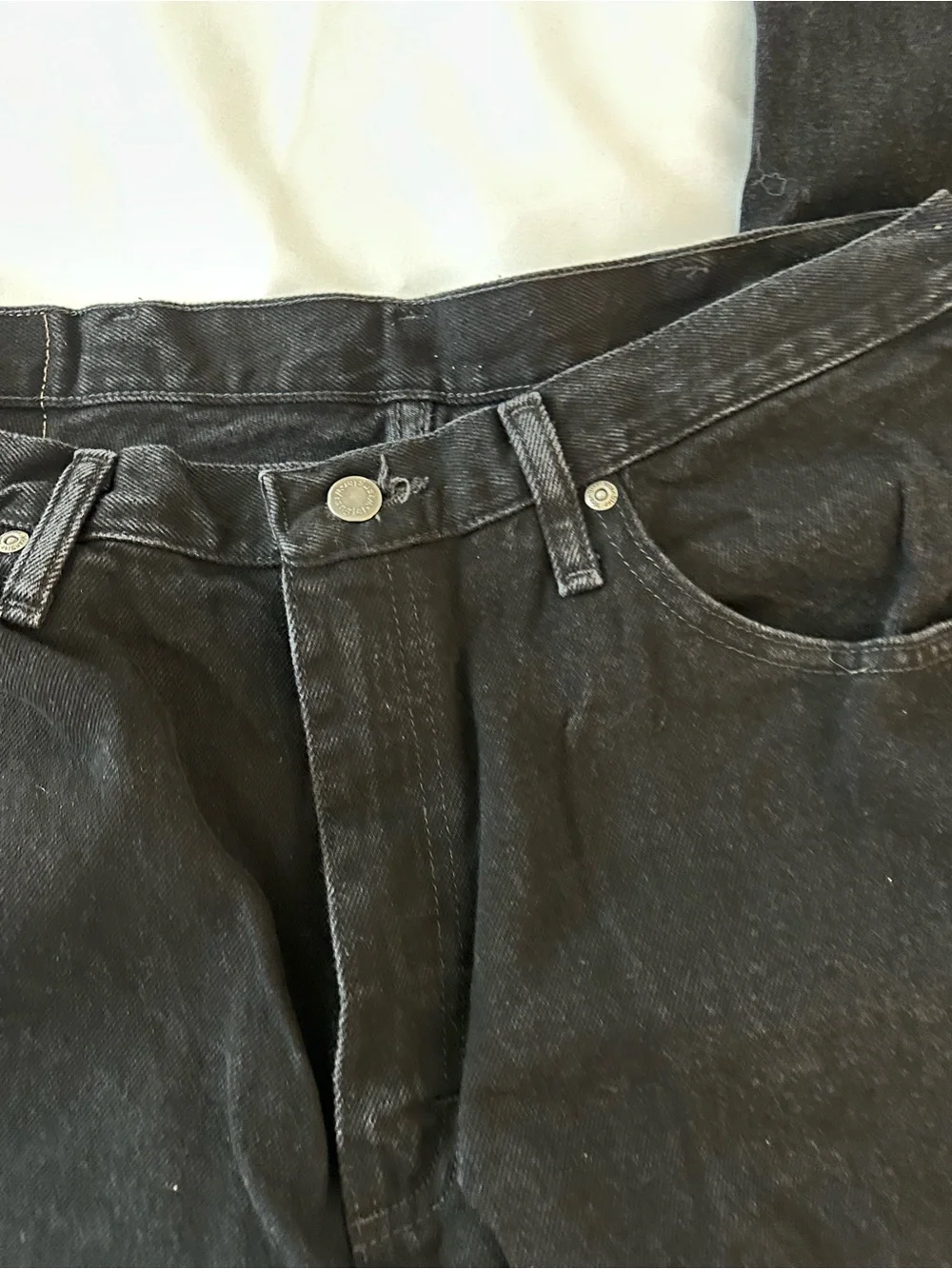 Vintage Wrangler Men's Black Straight-Leg Jeans - Picture 2 of 4